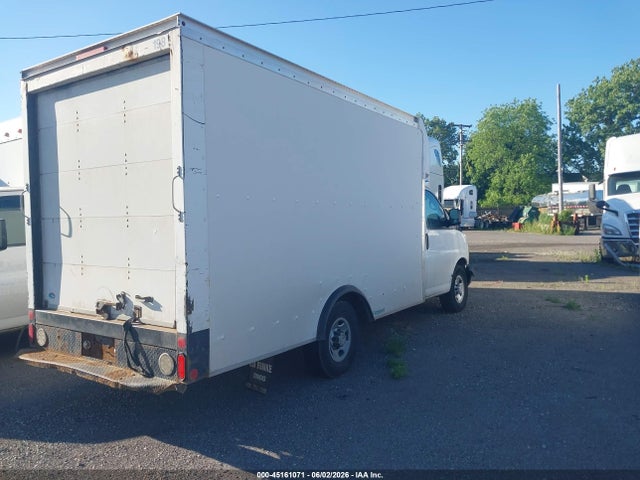 Chevrolet Express 3500