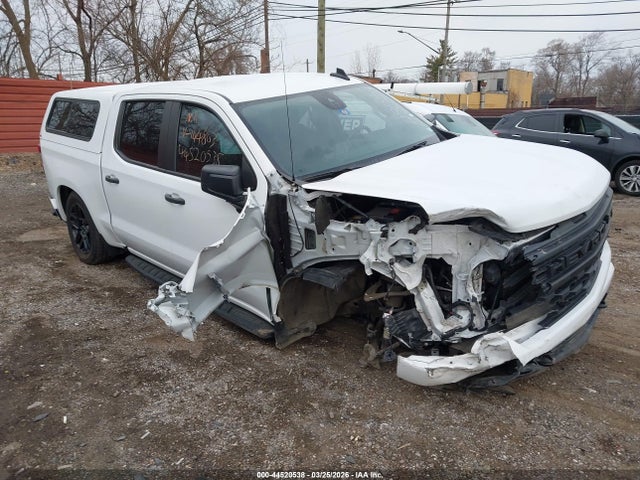 Salvage Chevrolet Silverado 1500 Image