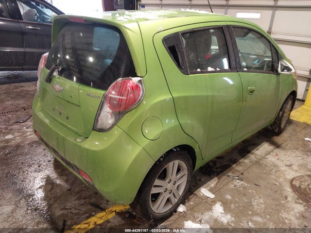 Chevrolet Spark 1lt Auto