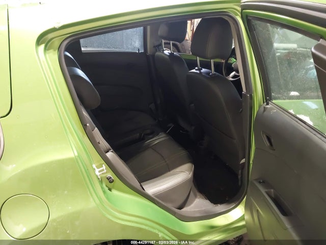 Chevrolet Spark 1lt Auto