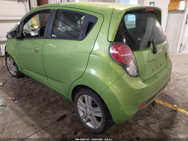 Chevrolet Spark 1lt Auto