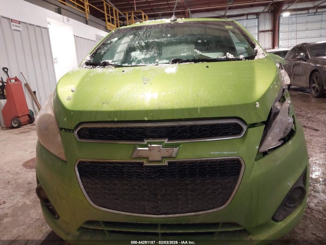 Chevrolet Spark 1lt Auto
