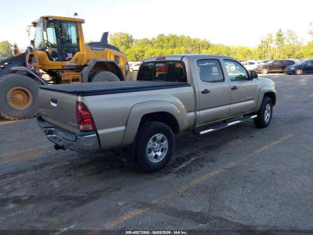 Toyota Tacoma Base V6