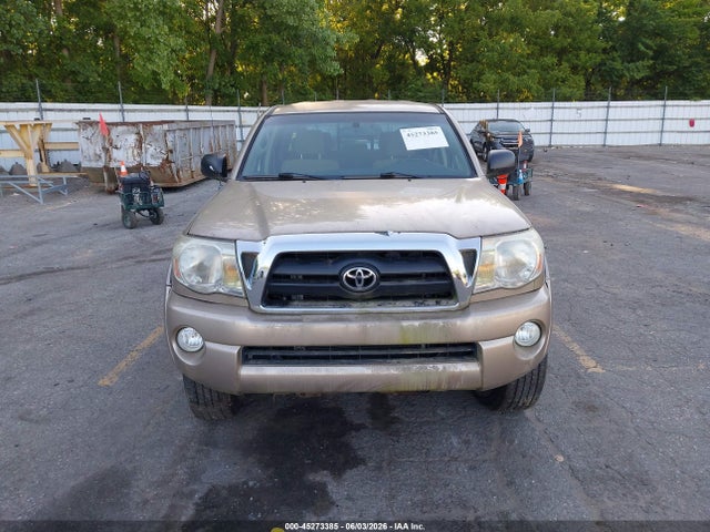 Toyota Tacoma Base V6