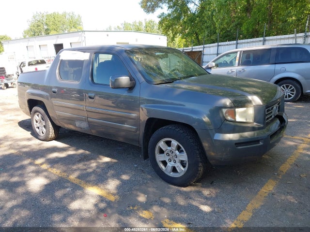 Salvage Honda Ridgeline Image