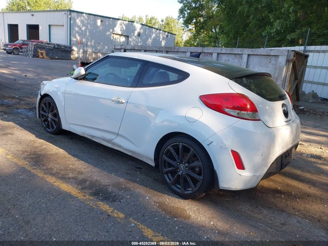 Hyundai VELOSTER