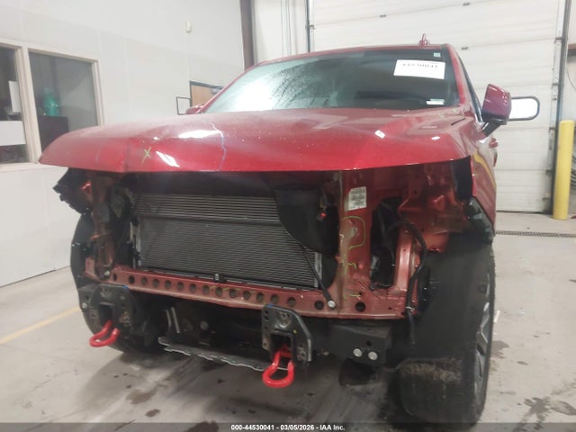 Chevrolet Suburban 4wd Z71