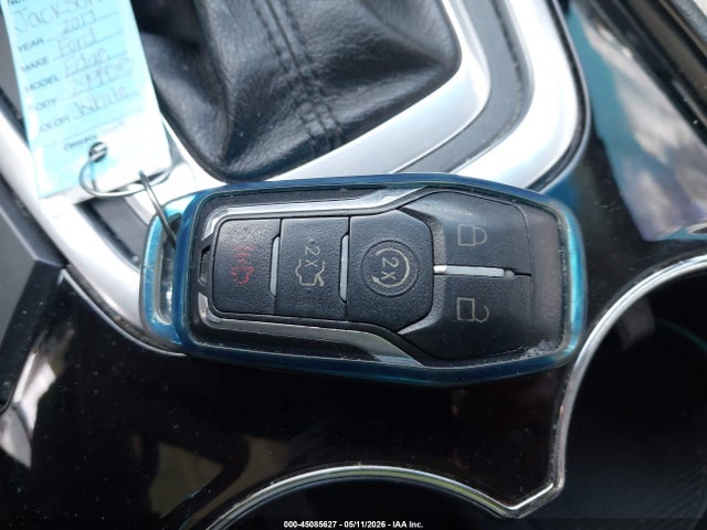 Ford Edge Titanium