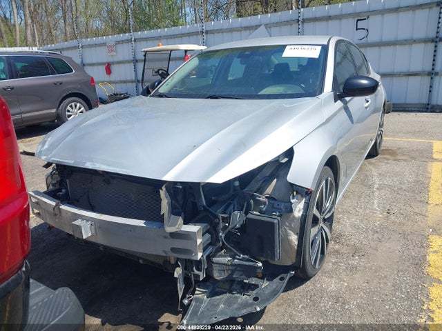 Nissan Altima Sr Fwd