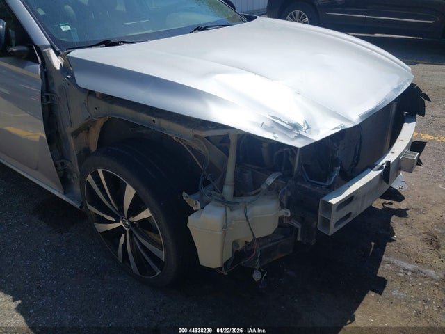 Nissan Altima Sr Fwd