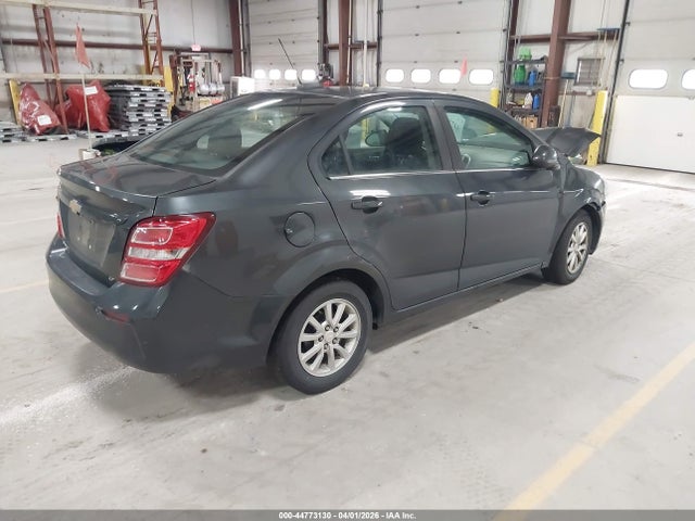 Chevrolet Sonic Lt Auto