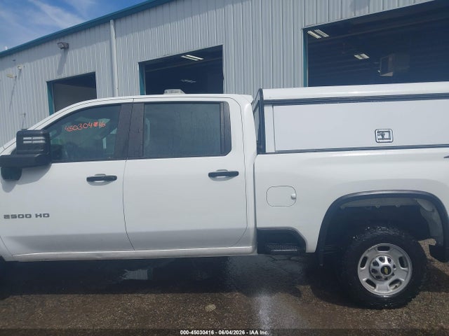 Chevrolet Silverado 2500 4wd  Standard Bed Wt