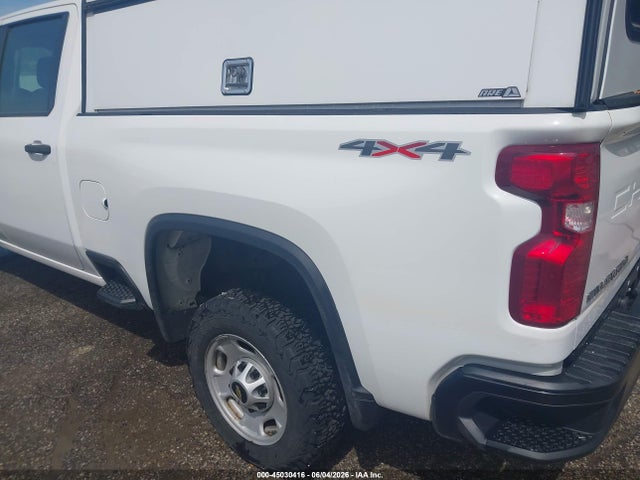 Chevrolet Silverado 2500 4wd  Standard Bed Wt