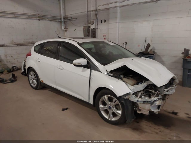 Salvage Ford Focus Image