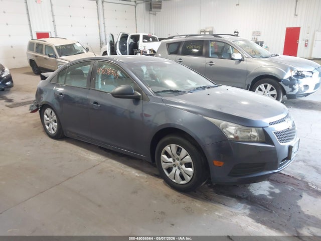 Salvage Chevrolet Cruze Image