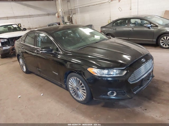 Salvage Ford Fusion Image