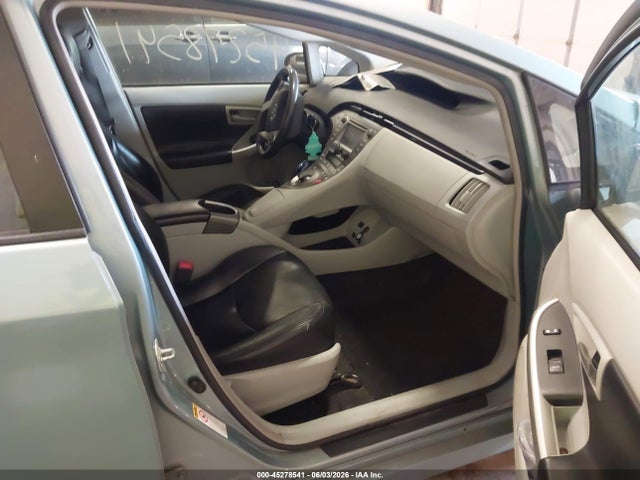 Toyota Prius Three