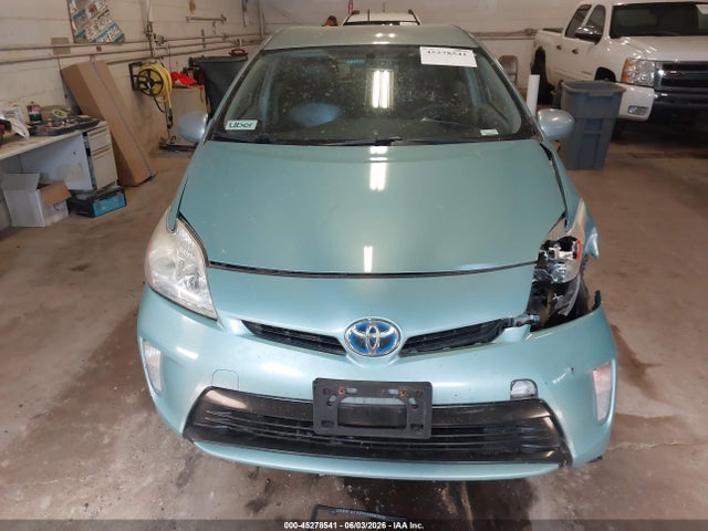 Toyota Prius Three