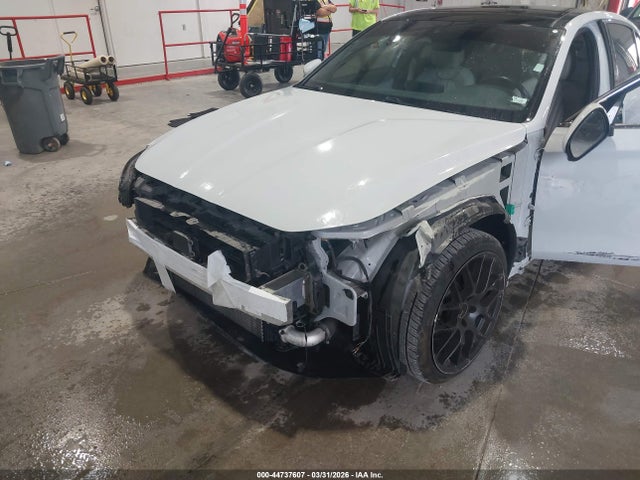 Genesis G70 2.0t Awd