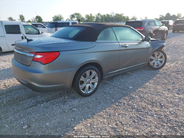 Chrysler 200 Touring