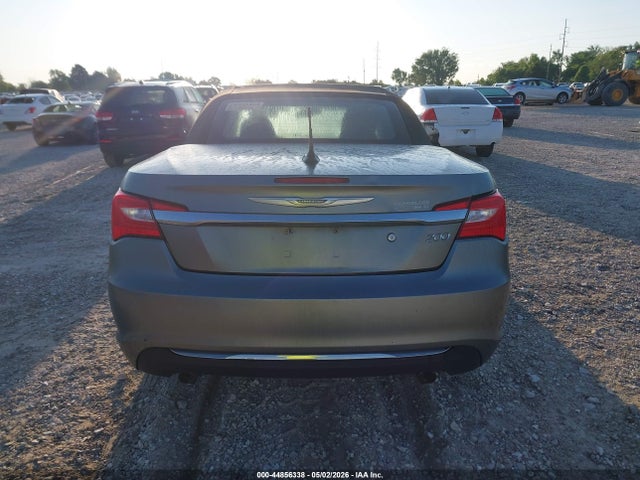Chrysler 200 Touring