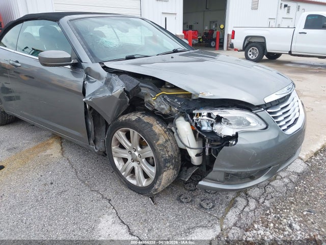 Chrysler 200 Touring