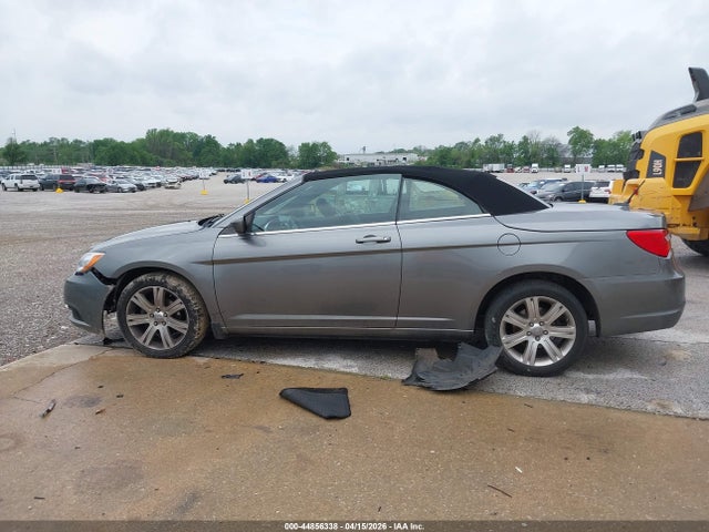 Chrysler 200 Touring