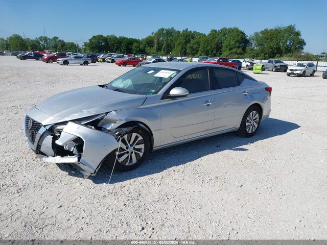 Nissan Altima S Fwd