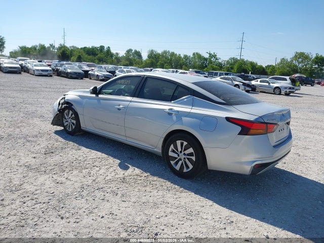 Nissan Altima S Fwd