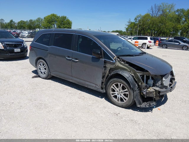 Salvage Honda Odyssey Image