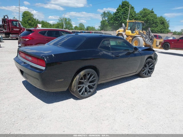 Dodge Challenger Se