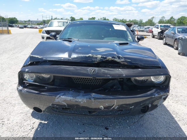 Dodge Challenger Se
