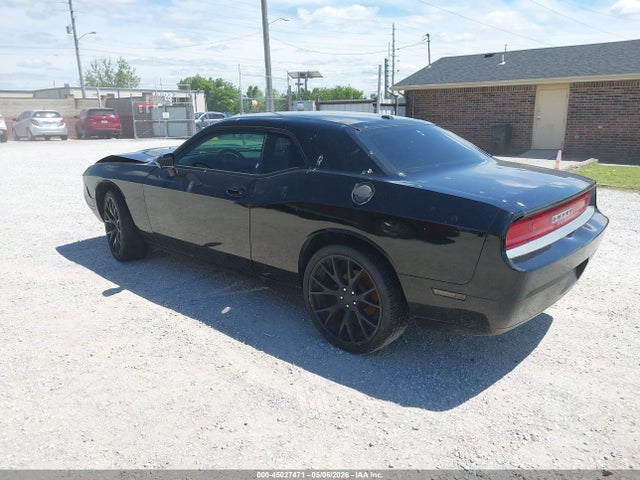 Dodge Challenger Se