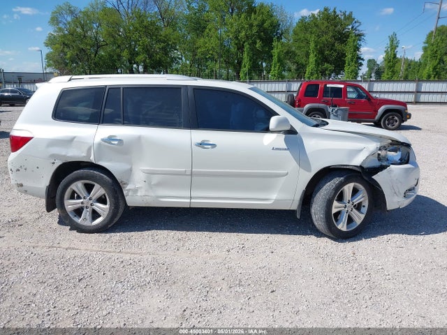Toyota Highlander Limited V6
