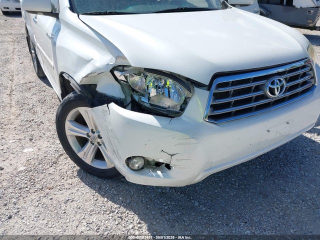 Toyota Highlander Limited V6