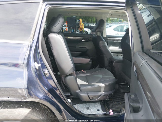 Toyota Highlander Platinum