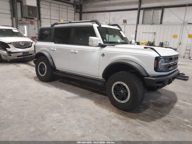 Salvage Ford Bronco Image