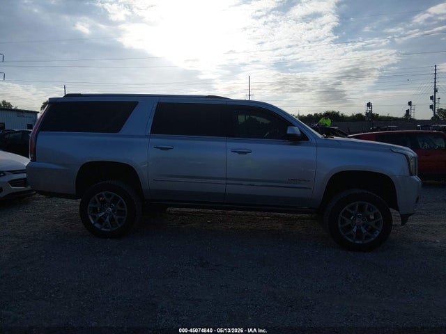 GMC Yukon Denali