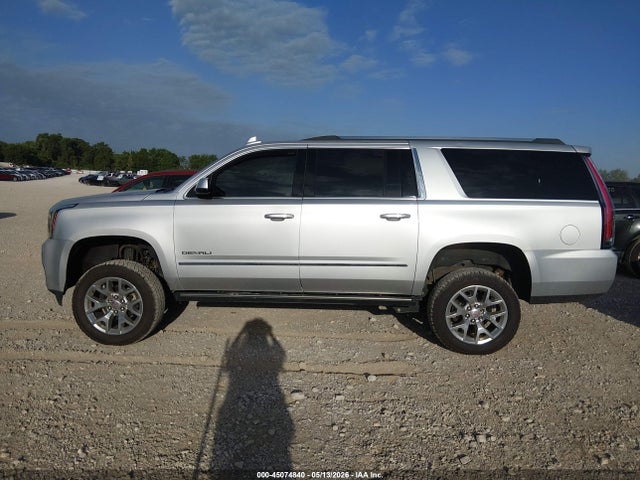 GMC Yukon Denali