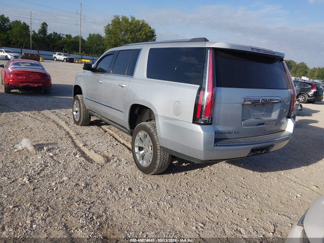 GMC Yukon Denali
