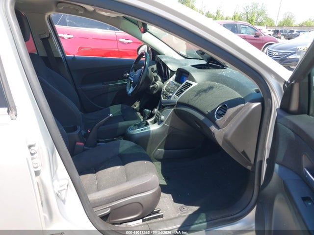 Chevrolet Cruze 1lt Manual