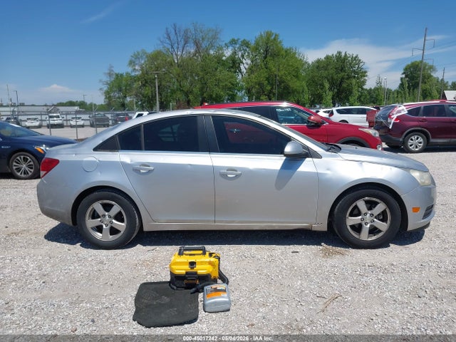 Chevrolet Cruze 1lt Manual