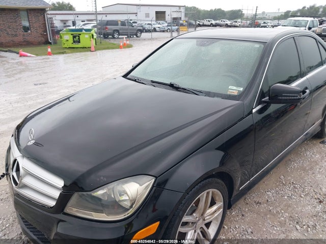 Mercedes-Benz C-Class Sport