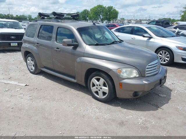 Salvage Chevrolet HHR Image