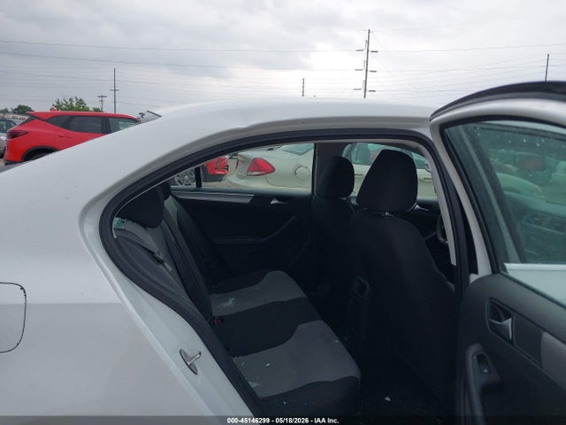 Volkswagen Jetta 1.4t S