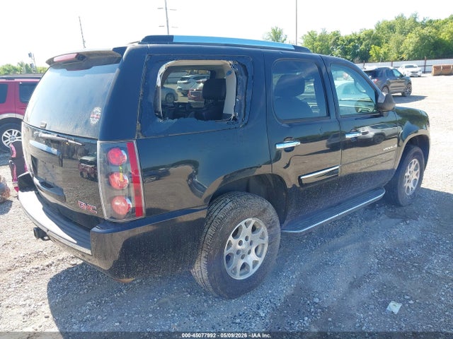 GMC Yukon Denali