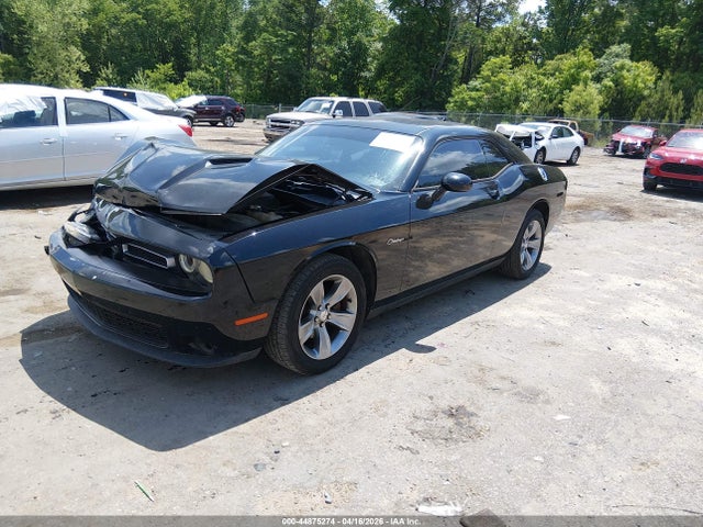 Dodge Challenger Sxt