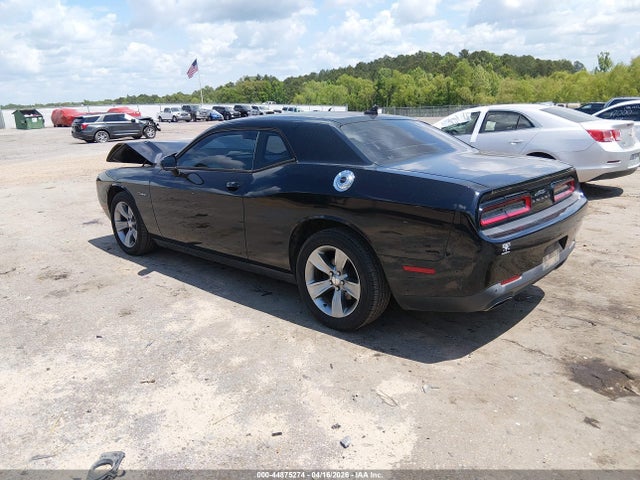 Dodge Challenger Sxt