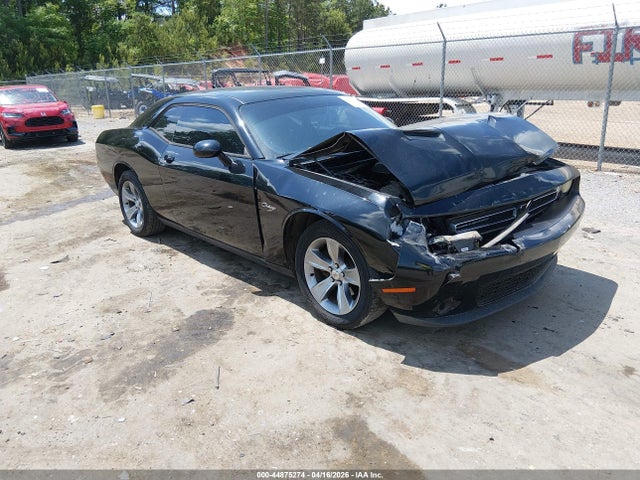 Salvage Dodge Challenger Image