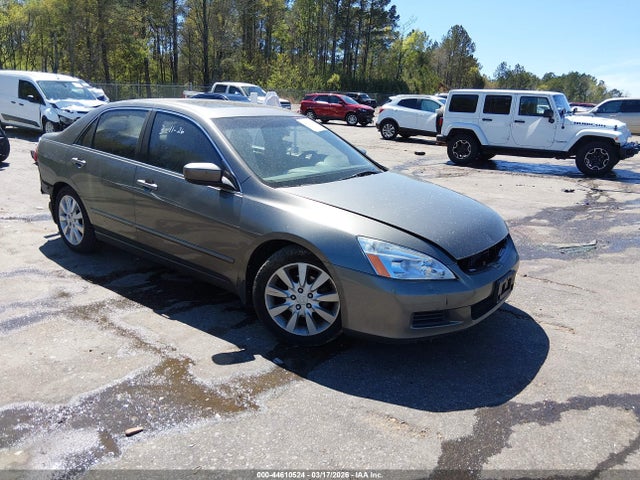 Salvage Honda Accord Image